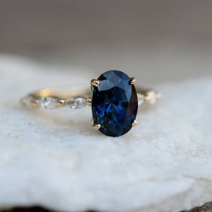 Oval Peacock Sapphire Godivah Ring